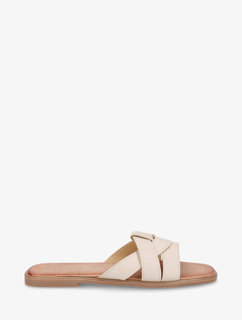 Sandalias planas con tiras cruzadas - Beige